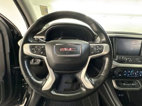 Used 2023 GMC Acadia SLT w/ Preferred Package FWD image 19