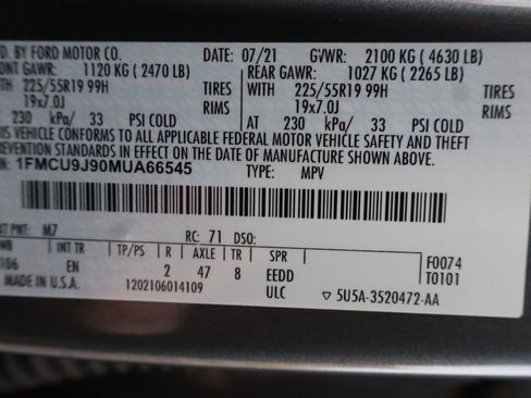 Used 2021 Ford Escape Titanium image 47