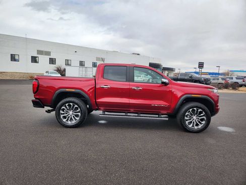 New 2026 GMC Canyon Denali image 2