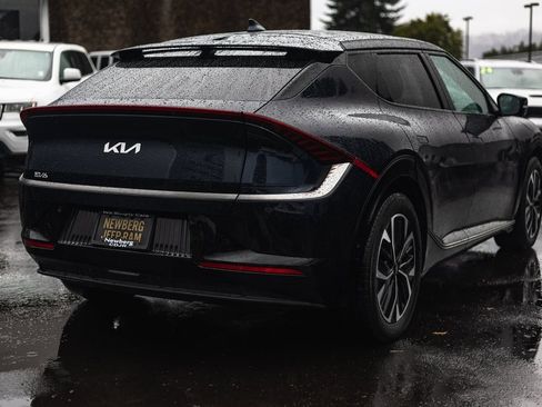 Used 2023 Kia EV6 Wind w/ Wind Technology Package image 8