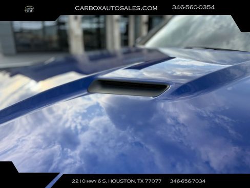 Used 2022 Dodge Challenger SXT w/ Driver Convenience Group image 26