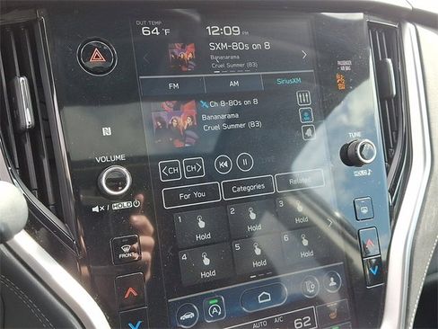 Used 2023 Subaru Outback Premium image 3