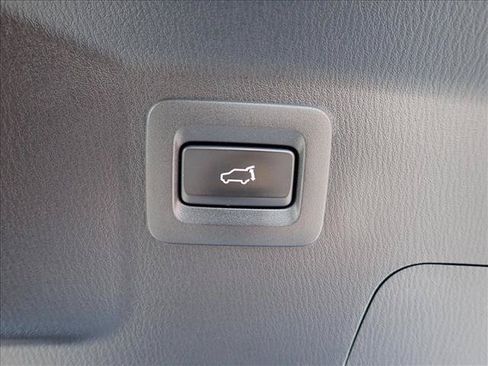 Used 2023 MAZDA CX-9 Touring Plus AWD/4WD image 9