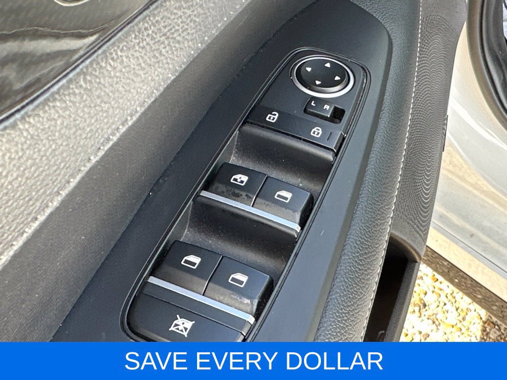 Used 2024 Kia Forte GT-Line w/ GT-Line Premium Package FWD image 7