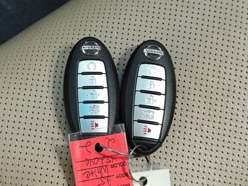 Used 2015 Nissan Altima 2.5 SL w/ Technology Package FWD image 14