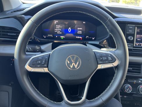 Used 2024 Volkswagen Taos S FWD image 15