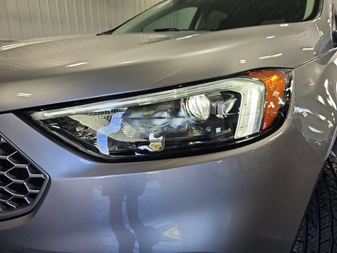 Used 2024 Ford Edge SEL w/ Convenience Package AWD/4WD image 31