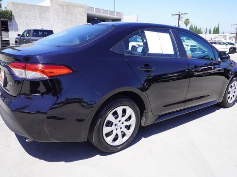 Certified 2024 Toyota Corolla LE FWD image 7