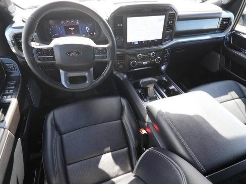 Used 2025 Ford F150 Lariat w/ Equipment Group 501A Mid AWD/4WD image 5
