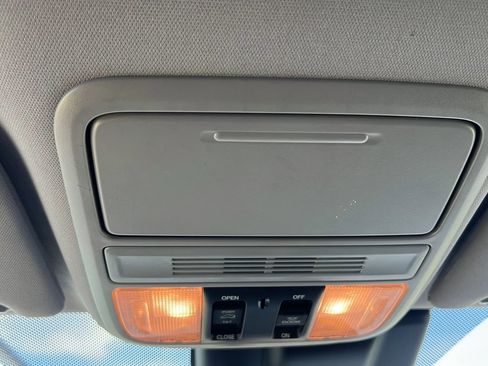 Used 2018 Honda Odyssey EX-L image 26