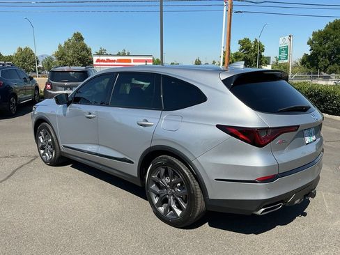 Used 2022 Acura MDX A-Spec AWD/4WD image 10