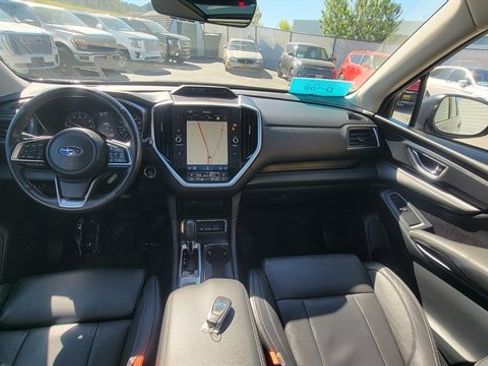 Used 2024 Subaru Ascent Limited w/ Technology Package AWD/4WD image 12