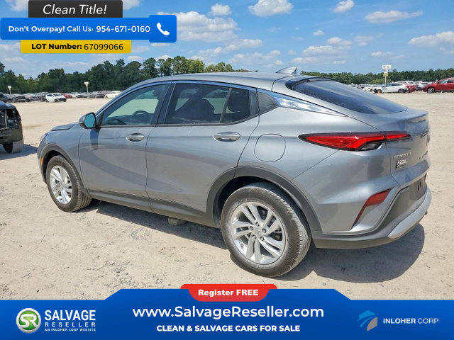 Used 2024 Buick Envista Preferred w/ Advanced Safety Package FWD image 3