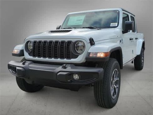 New 2025 Jeep Gladiator Sport image 4