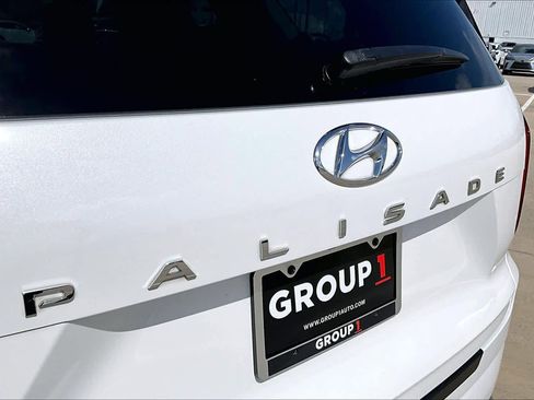 Used 2021 Hyundai Palisade Calligraphy image 31