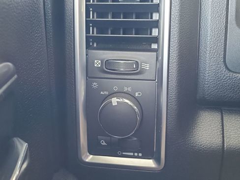 Used 2022 RAM 1500 Classic Warlock w/ Electronics Group image 24