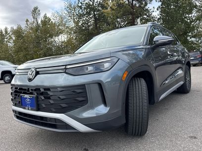 New 2025 Volkswagen Tiguan S