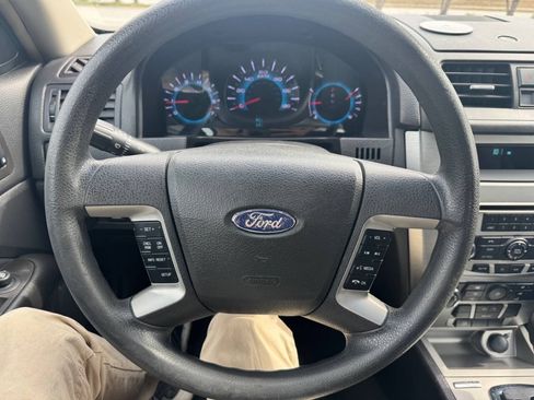 Used 2012 Ford Fusion SE FWD image 17
