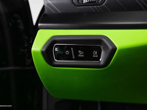 Used 2024 Lamborghini Urus S image 26