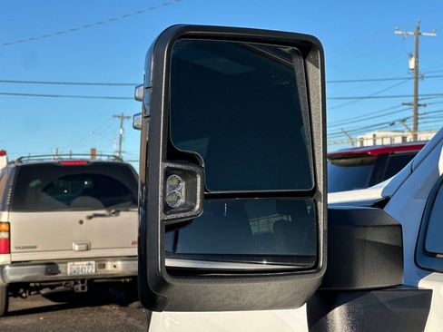 Used 2025 GMC Sierra 2500 AT4 w/ AT4 Premium Plus Package AWD/4WD image 55