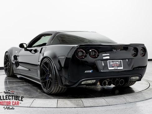 Used 2009 Chevrolet Corvette ZR1 w/ Preferred Equipment Group RWD image 17