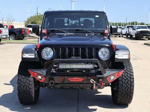 Used 2022 Jeep Gladiator Rubicon w/ Trailer Tow Package AWD/4WD image 2