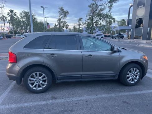 Used 2014 Ford Edge Limited w/ Vision Package FWD image 8
