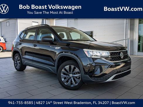 Used 2023 Volkswagen Taos S FWD image 1