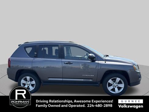 Used 2016 Jeep Compass Sport AWD/4WD image 10