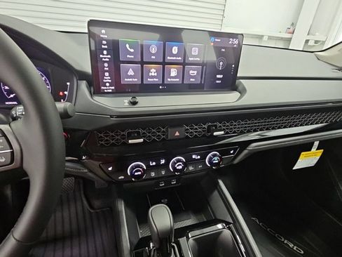 New 2026 Honda Accord EX-L image 12
