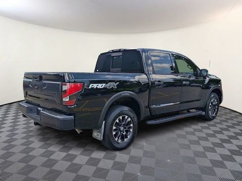 Used 2021 Nissan Titan PRO-4X w/ Pro-4x Convenience Package AWD/4WD image 7