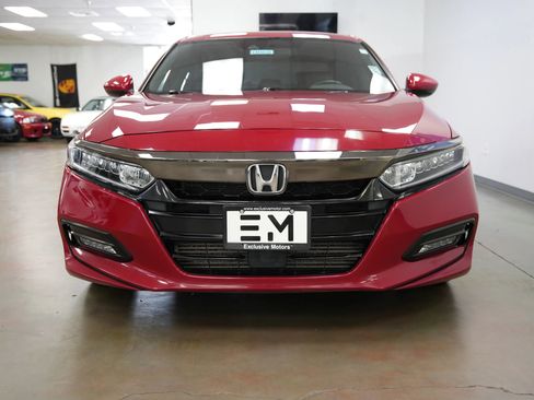 Used 2019 Honda Accord Sport image 5