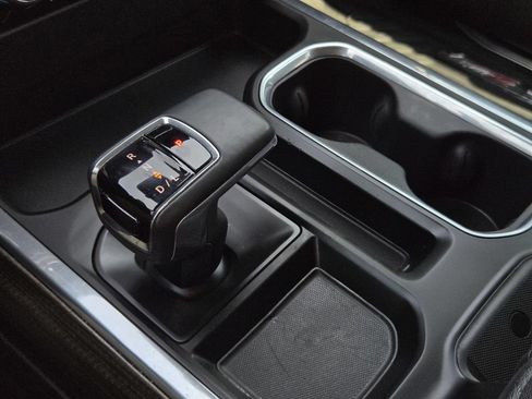 Used 2024 Chevrolet Silverado 1500 LT Trail Boss w/ LT Trail Boss Premium Package AWD/4WD image 24