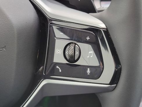 Used 2025 BMW 530i RWD image 30