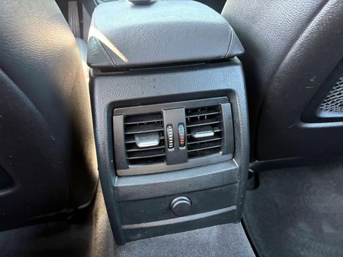 Used 2015 BMW 328i xDrive Sedan image 32