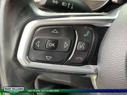 Used 2018 Jeep Wrangler Unlimited Rubicon image 17