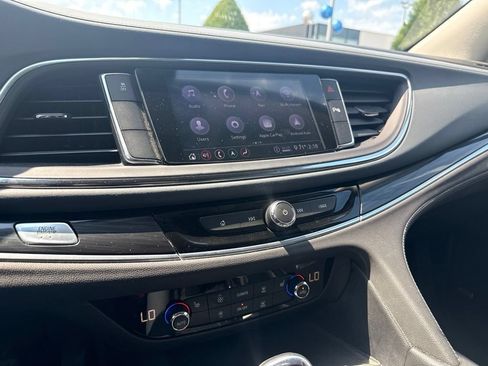 Used 2021 Buick Enclave Essence w/ Sound and Sites Package FWD image 11