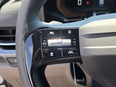 New 2027 Kia Carnival FWD image 30