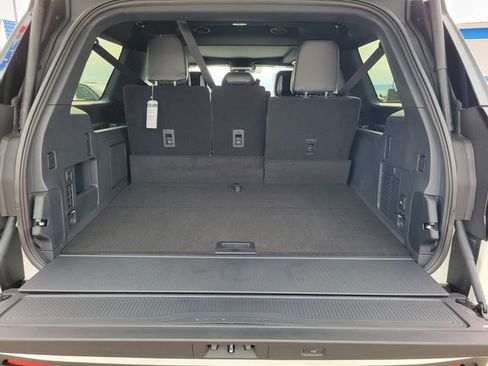 New 2026 Ford Expedition Max Platinum w/ Stealth Appearance Package image 11