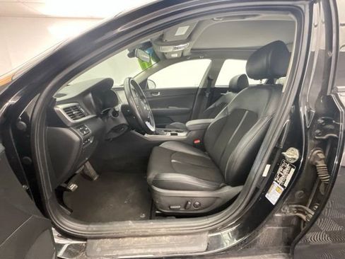 Used 2020 Kia Optima S w/ S Panoramic Sunroof Package FWD image 17