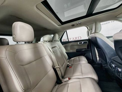Certified 2020 Ford Explorer XLT w/ Equipment Group 202A AWD/4WD image 35