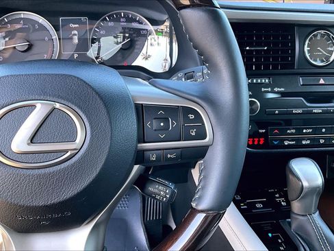 Used 2019 Lexus RX 350 FWD w/ Navigation Package image 23