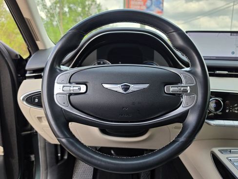 Used 2022 Genesis GV70 2.5T image 22