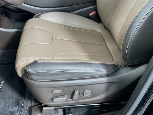 Certified 2023 Hyundai Santa Fe Limited AWD/4WD image 20