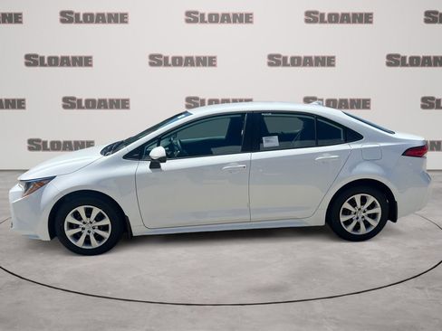 New 2026 Toyota Corolla LE FWD image 2