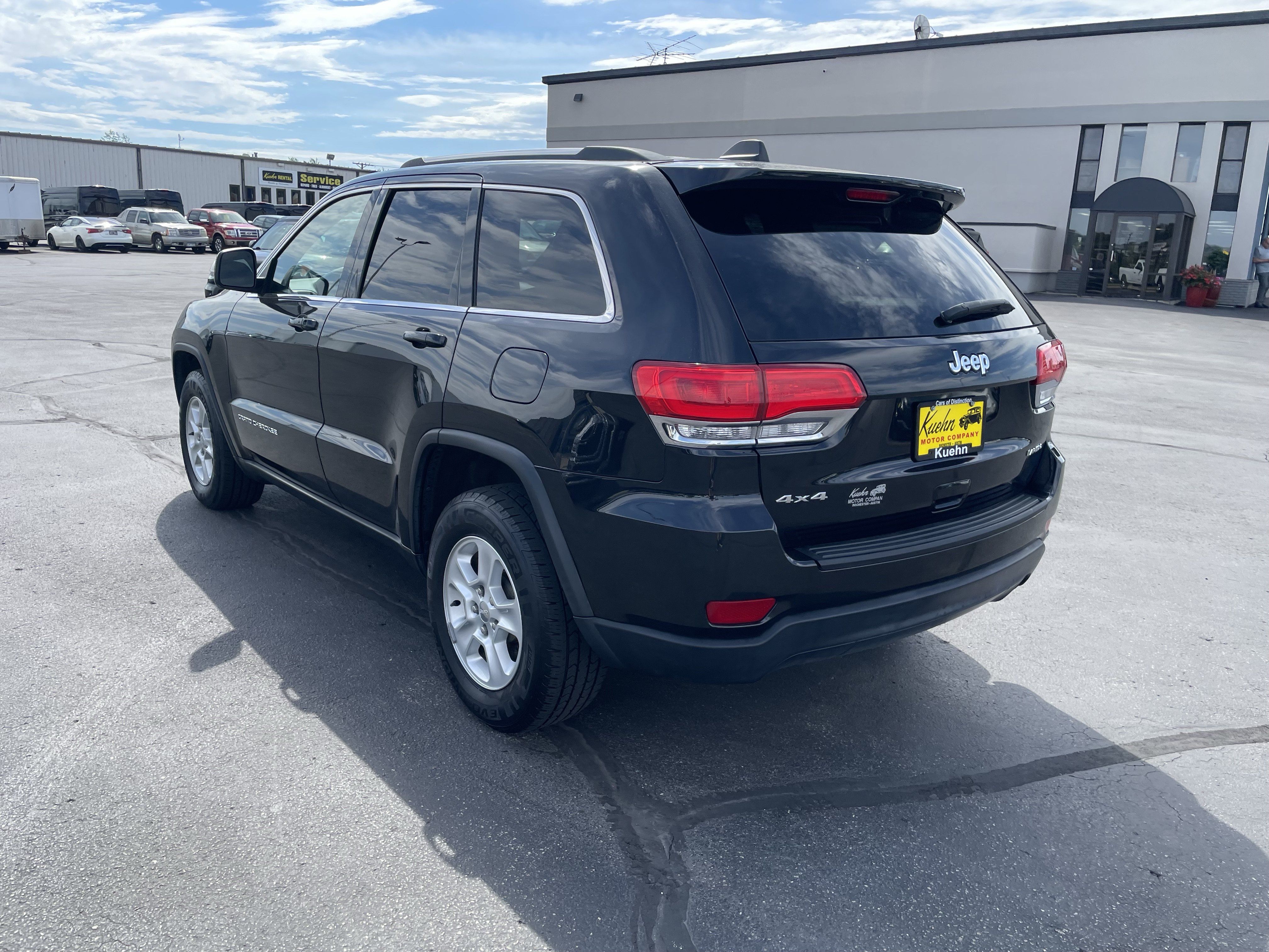 Used 2015 Jeep Grand Cherokee Laredo w/ Quick Order Package 23E AWD/4WD image 6
