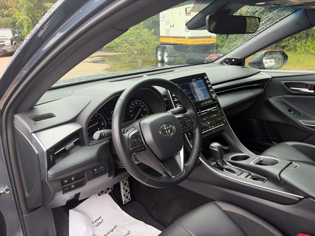Used 2020 Toyota Avalon XSE w/ Carpet Mat Package FWD image 13