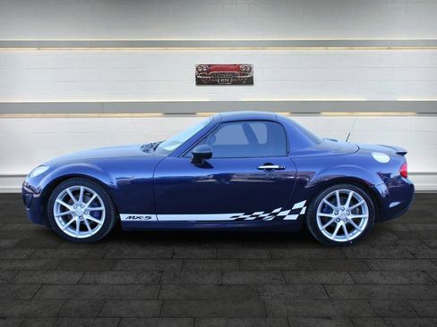 Used 2012 MAZDA MX-5 Miata Touring w/ Suspension Pkg image 4