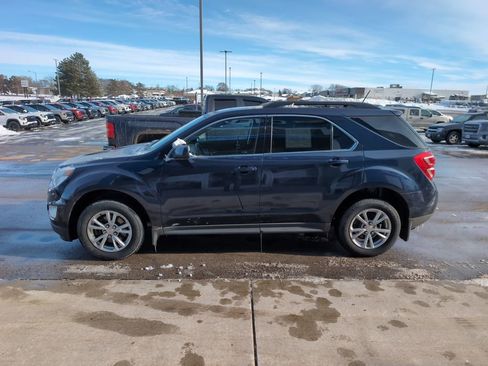 Used 2017 Chevrolet Equinox LT w/ Convenience Package image 5