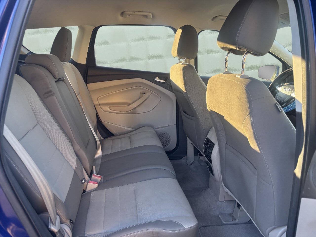 Used 2013 Ford Escape SE FWD image 17